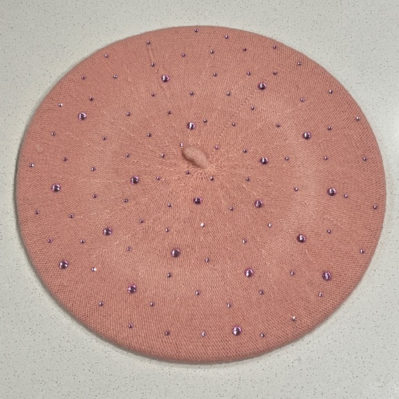 🖤 25A. Rhinestone Beret - Picture 1 of 7